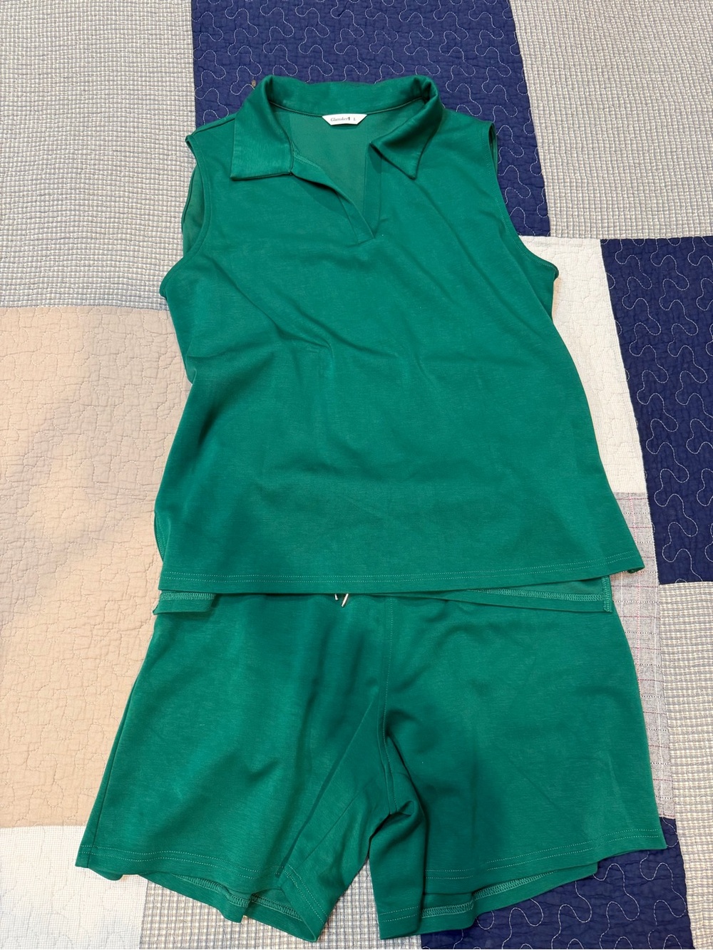 Sleeveless Collared Green Women’s Matching Set Large